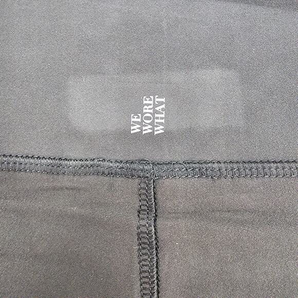 Revolve WeWoreWhat Womans size S Lace-Up Biker Shorts in Black 6" Inseam NEW - Picture 4 of 8